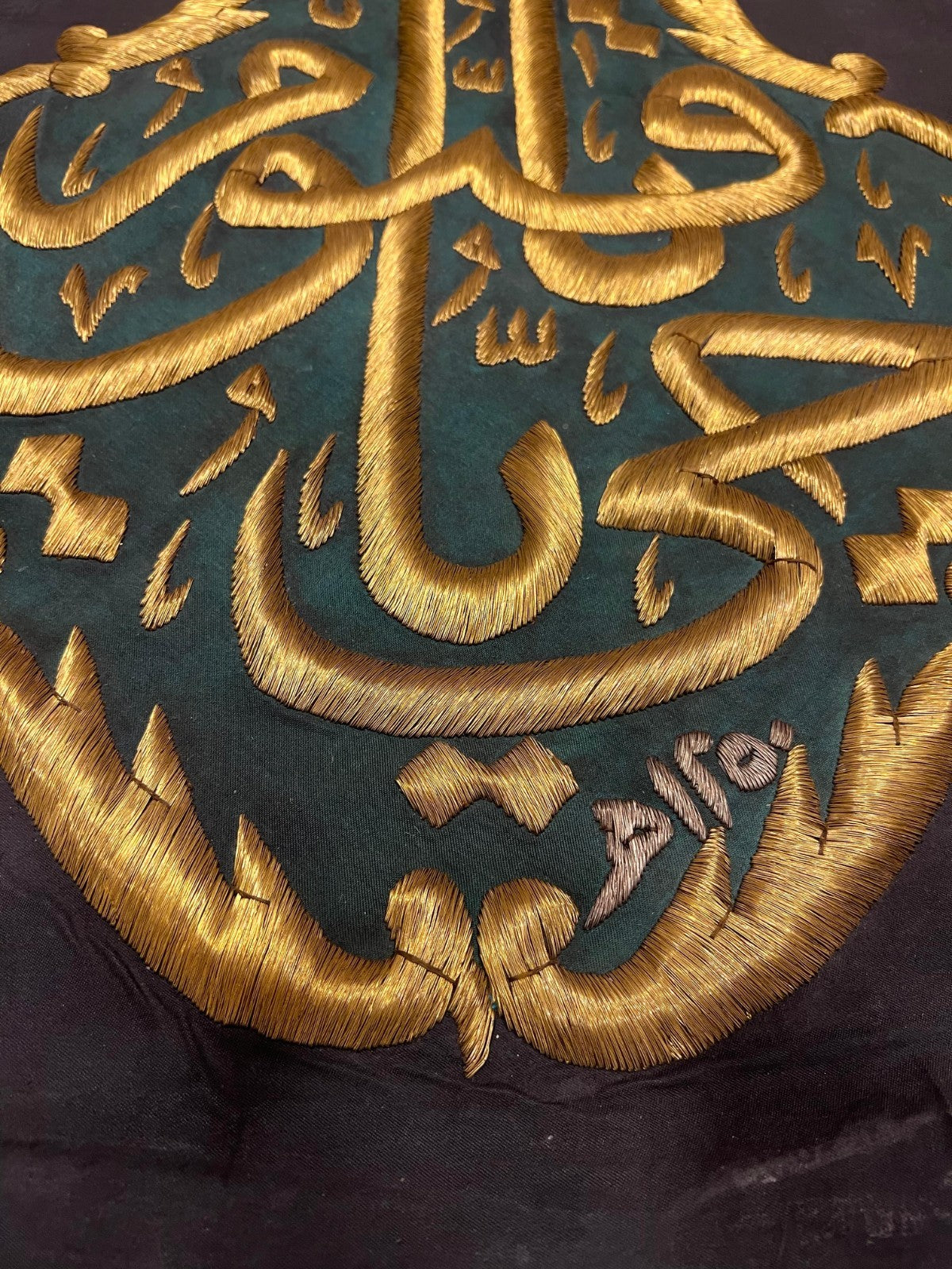Elegant Handmade Ottoman Qandeel Silver-Coated Copper Wire Kaaba Replica on Silk