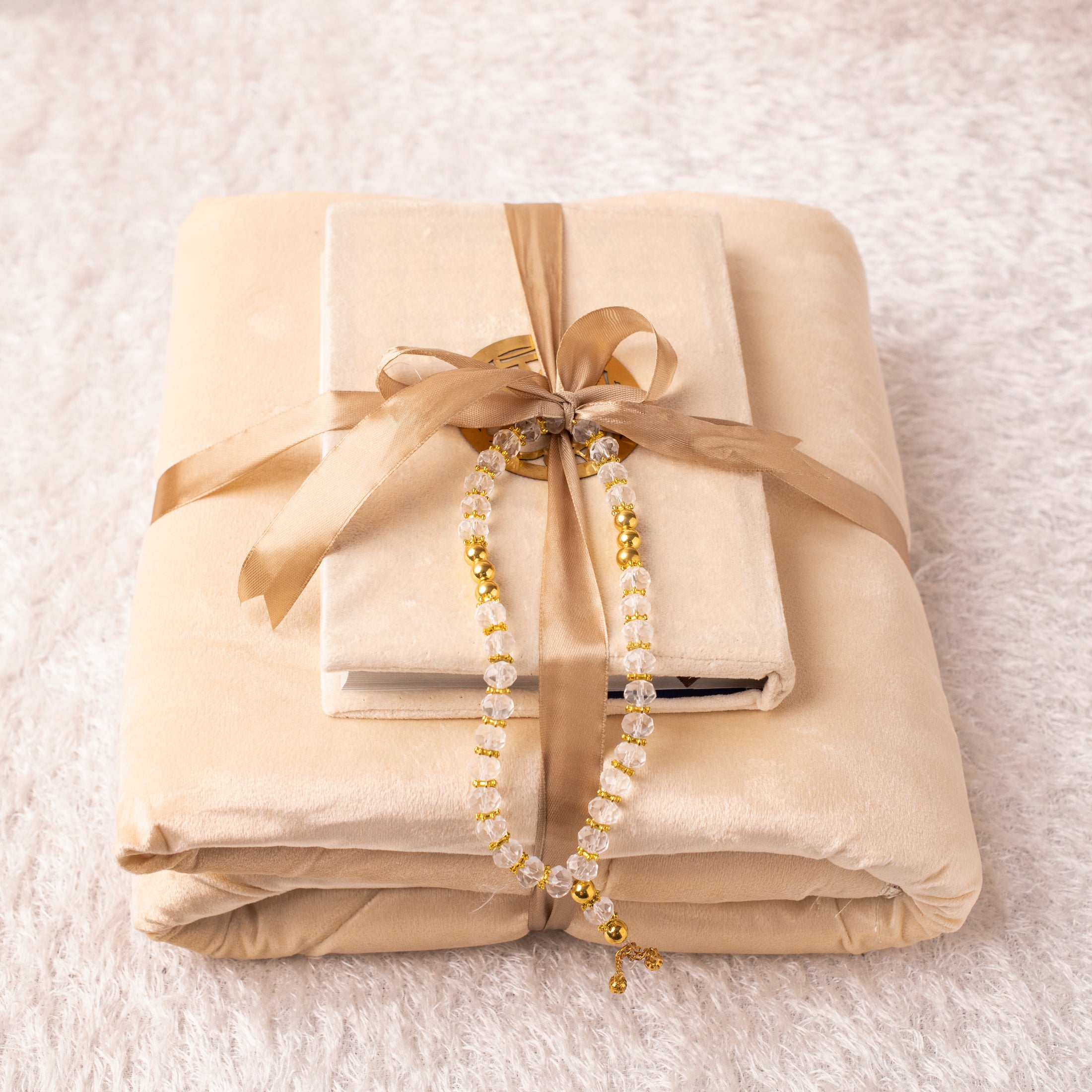 Loloa Offer1 ( Prayer rug + Quran + Rosary) - Beige color